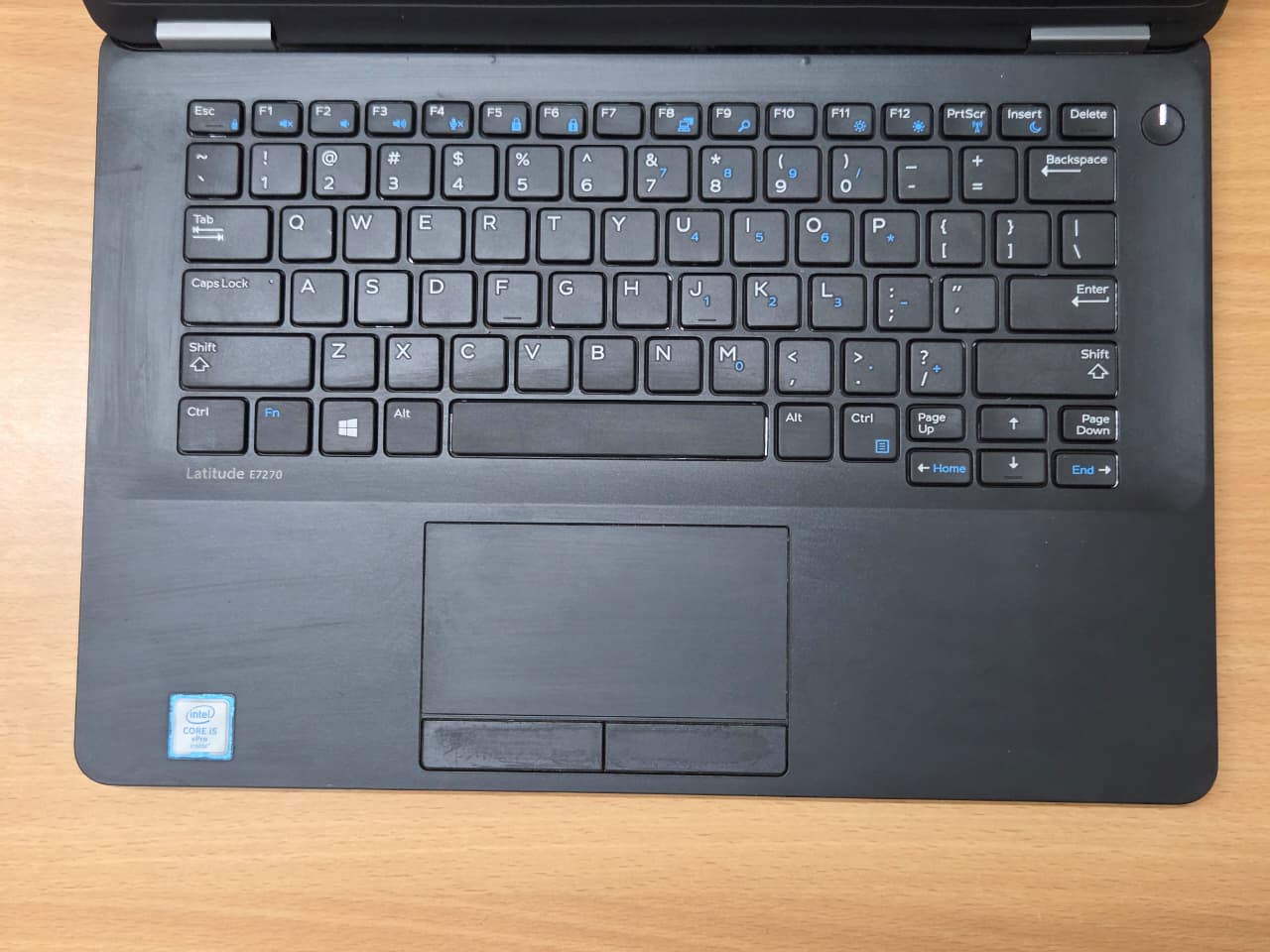 Latitude E7270 Latitude E7270